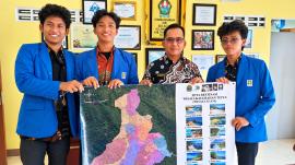 Peta Destinasi Desa Wisata Diserahkan, Membuat Referensi Desa Wisata Tepus Makin Lengkap